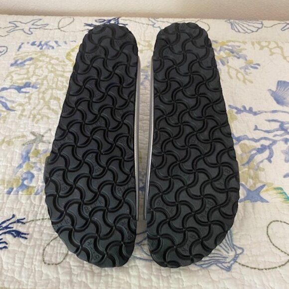 Birkenstock Arizona Big Buckle Metallic Silver Sandal - New w/o Tags - 8-8.5 - Picture 7 of 7